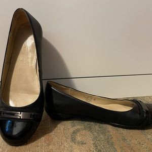 Naturalizer Black flats